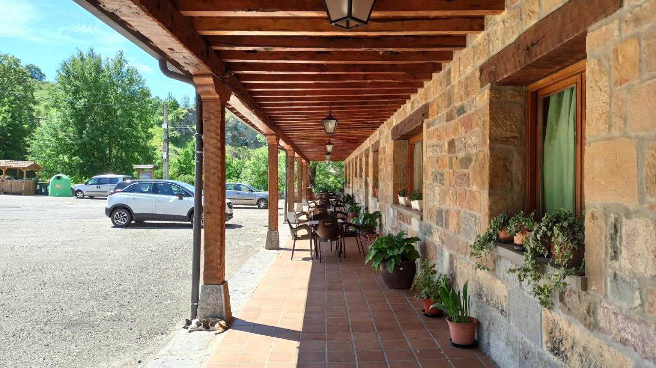 Hostal Restaurante Ventasierra Valdore Bagian luar foto