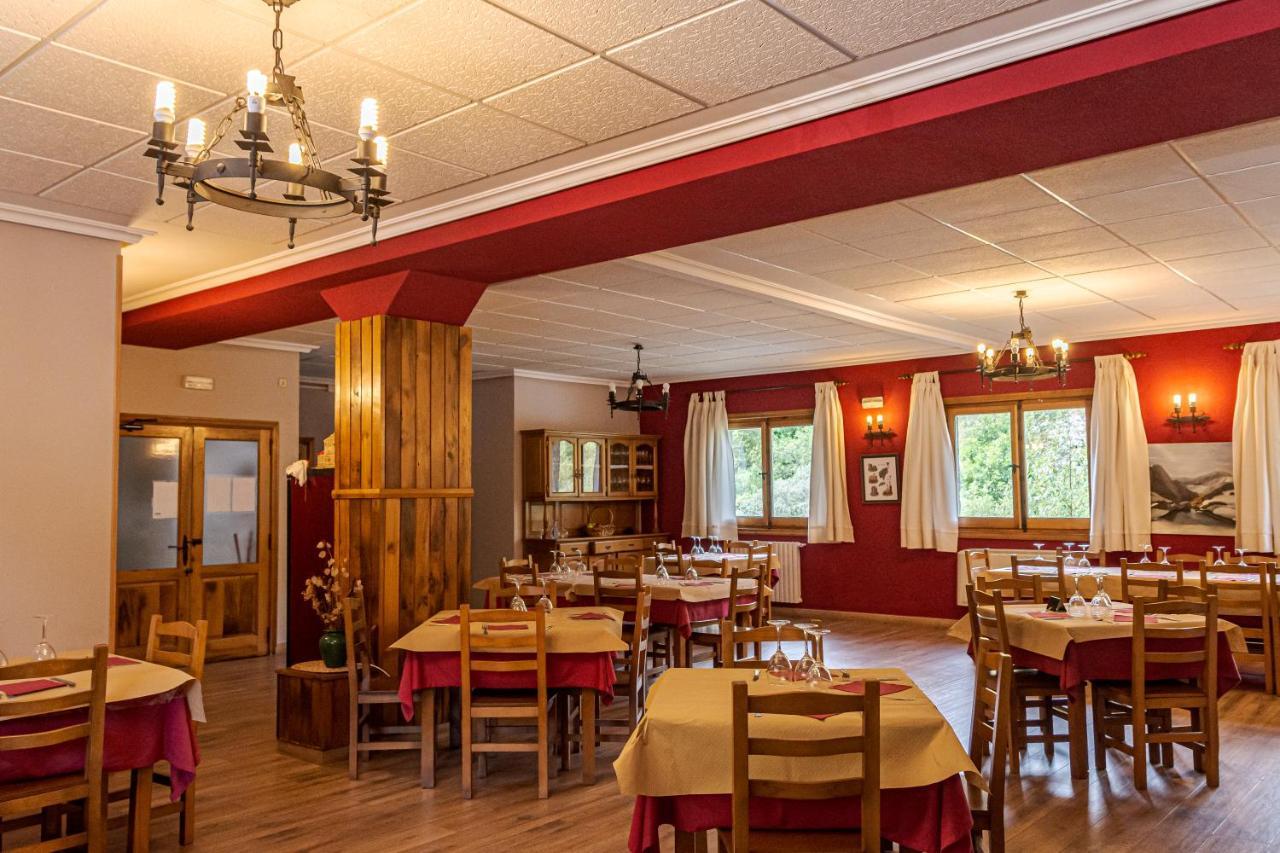 Hostal Restaurante Ventasierra Valdore Bagian luar foto