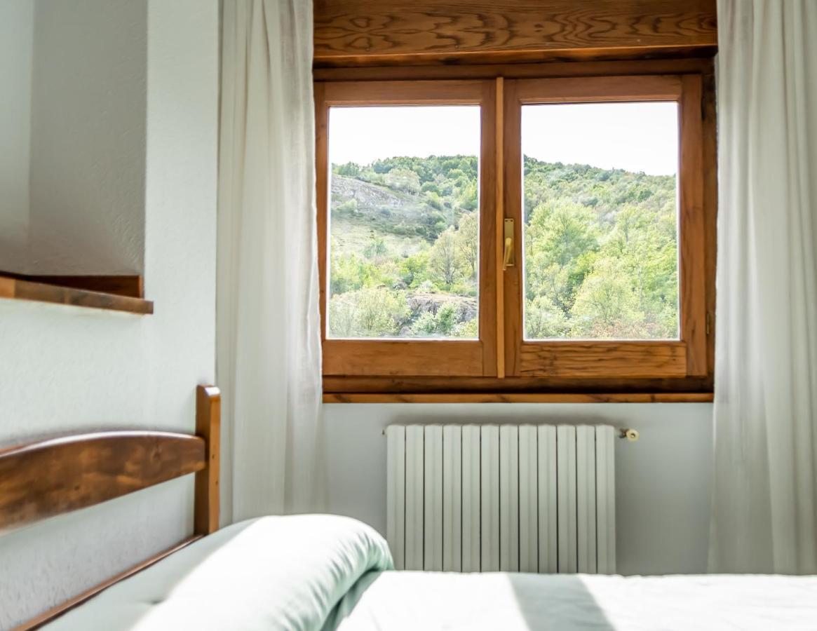 Hostal Restaurante Ventasierra Valdore Bagian luar foto